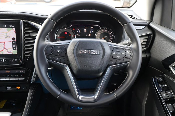2024 Isuzu MU-X LS-T