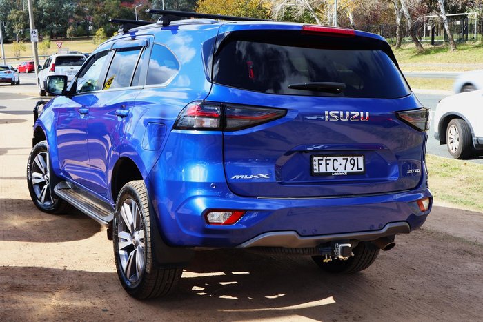 2024 Isuzu MU-X LS-T