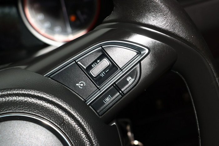 2018 Suzuki Swift GL Navigator Safety Pack