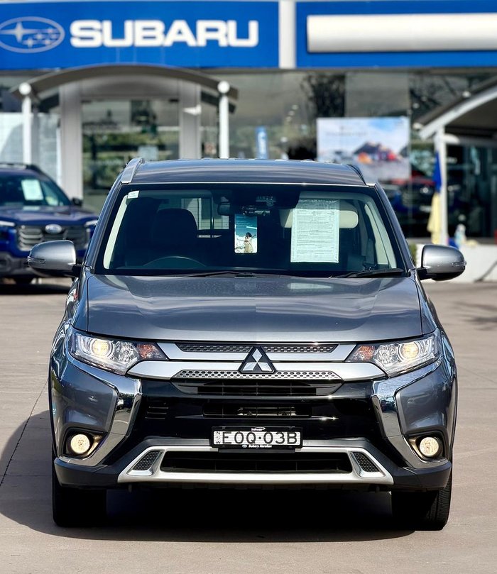 2021 Mitsubishi Outlander LS
