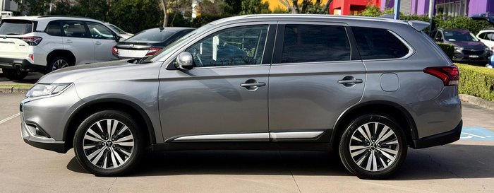 2021 Mitsubishi Outlander LS
