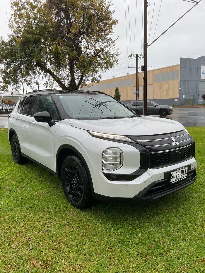2025 Mitsubishi Outlander LS ZM MY25 AWD White Diamond