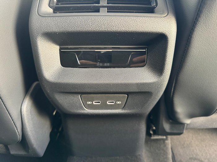 2026 Volkswagen Tiguan 150TSI eHybrid Elegance
