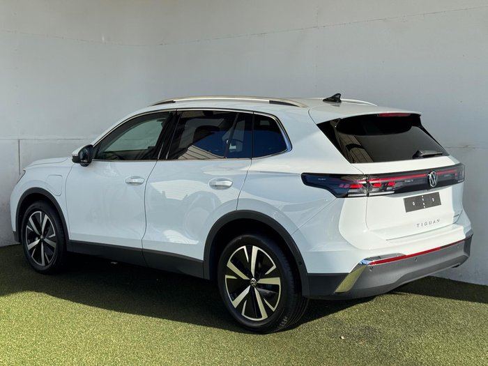 2026 Volkswagen Tiguan 150TSI eHybrid Elegance
