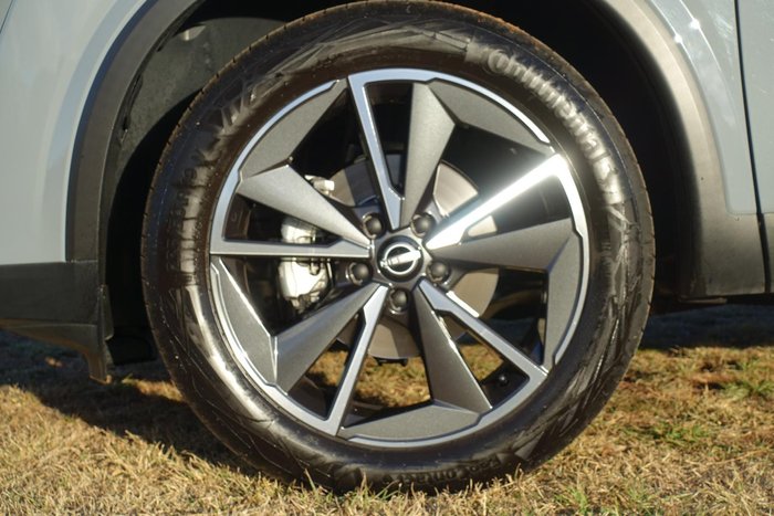 2023 Nissan QASHQAI ST-L J12 MY23 Ceramic Grey with Pearl Black Roof