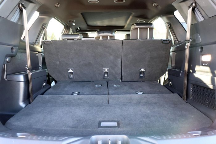 2022 Ford Everest Platinum