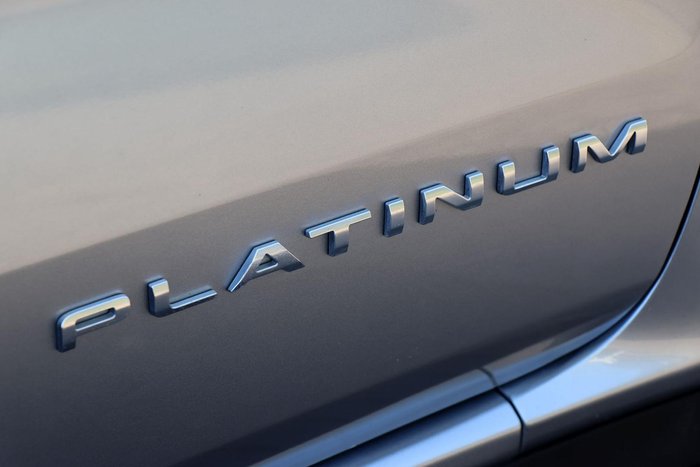 2022 Ford Everest Platinum