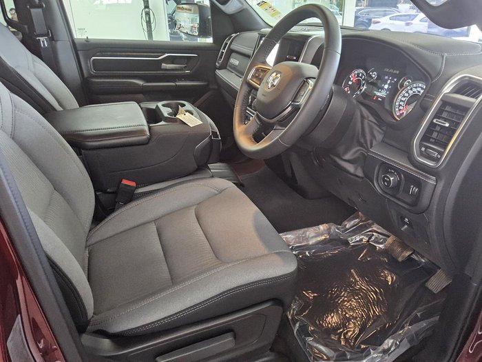 2023 RAM 1500 Big Horn DT MY24 4X4 Dual Range Delmonico Red