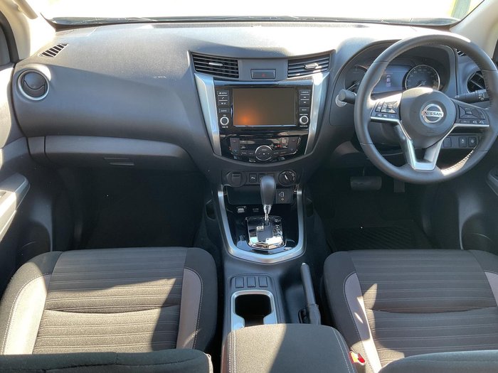 2025 Nissan Navara ST-X