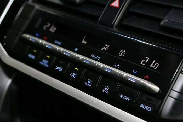 2024 Toyota Landcruiser GXL