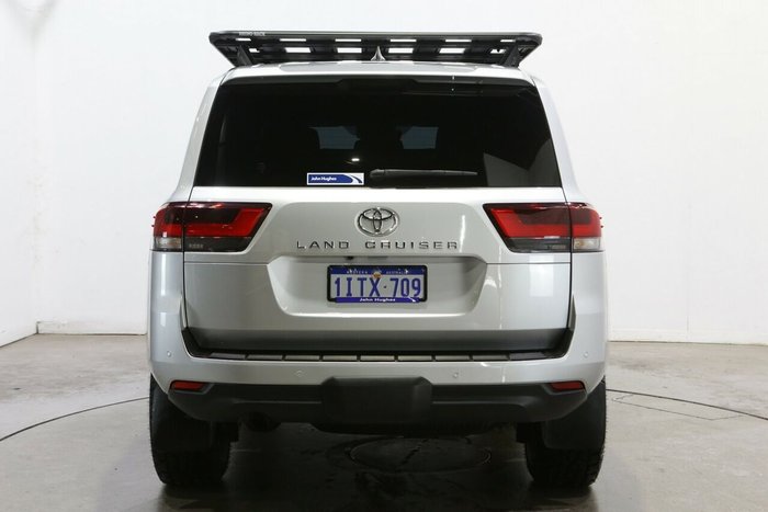 2024 Toyota Landcruiser GXL
