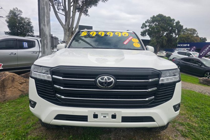 2024 TOYOTA LANDCRUISER
