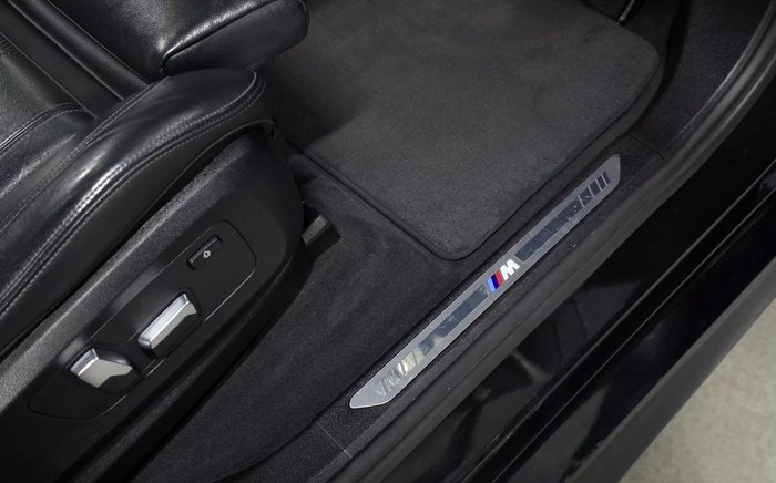 2018 BMW X5 xDrive30d G05 4X4 Constant Black Sapphire