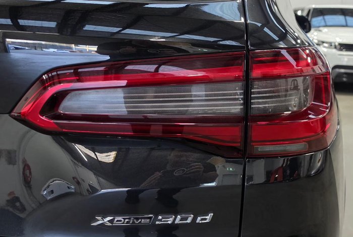 2018 BMW X5 xDrive30d G05 4X4 Constant Black Sapphire