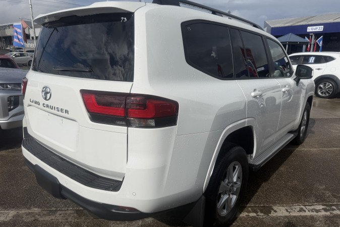 2024 TOYOTA LANDCRUISER LC300 GXL (4x4)