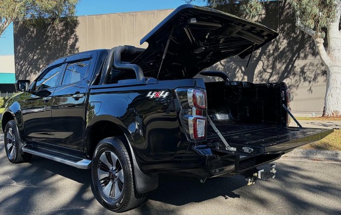 2021 Isuzu D-MAX LS-U