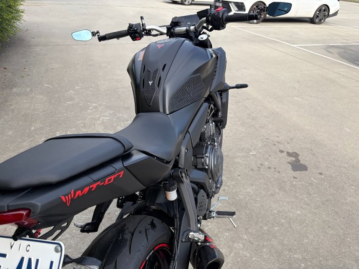 2025 Yamaha MT-07 LA (ABS)