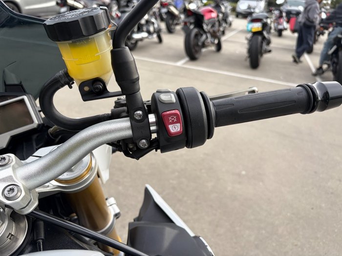 2016 BMW Motorrad S 1000 R White