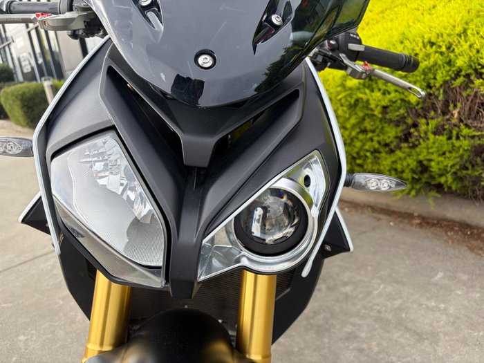 2016 BMW Motorrad S 1000 R White