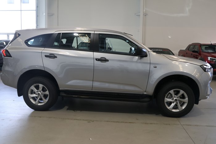 2026 Isuzu MU-X LS-M