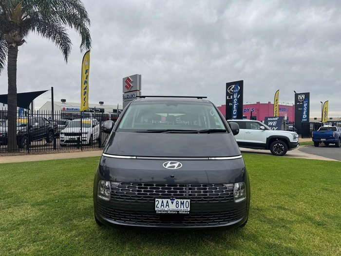 2024 Hyundai STARIA