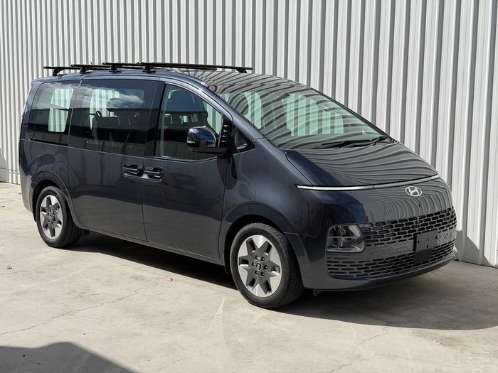 2024 Hyundai STARIA