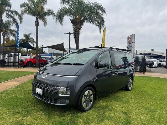 2024 Hyundai STARIA
