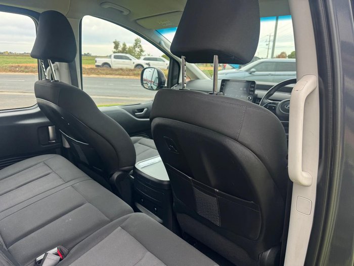 2024 Hyundai STARIA