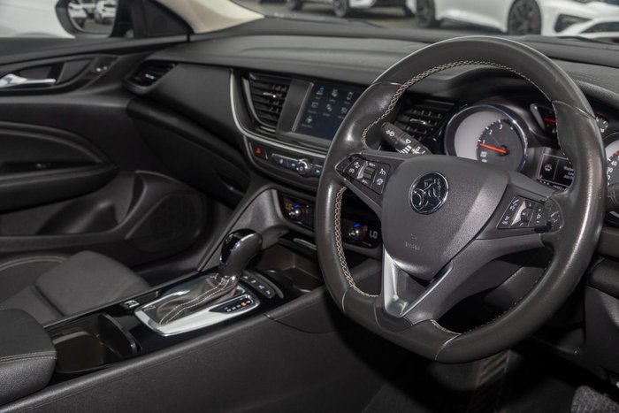 2019 Holden Commodore RS