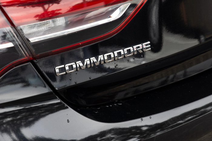 2019 Holden Commodore RS