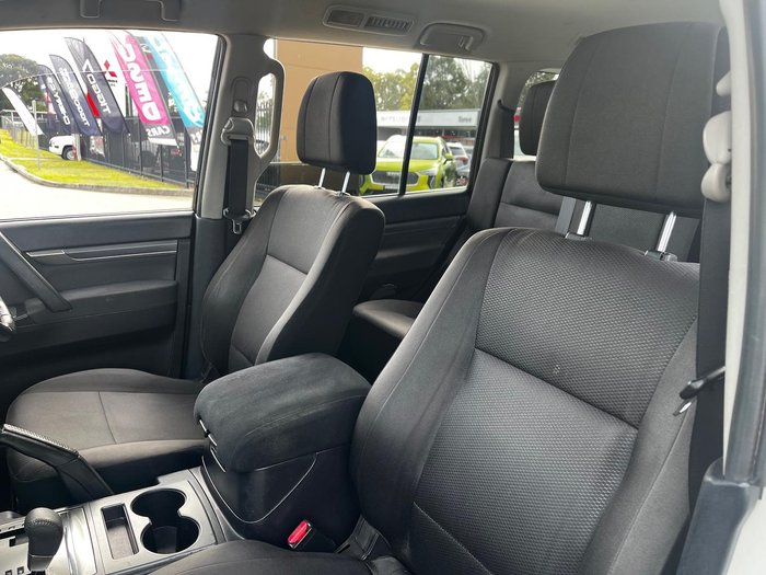 2010 Mitsubishi Pajero GLX