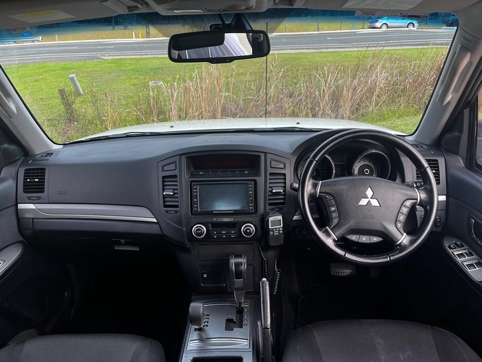 2010 Mitsubishi Pajero GLX