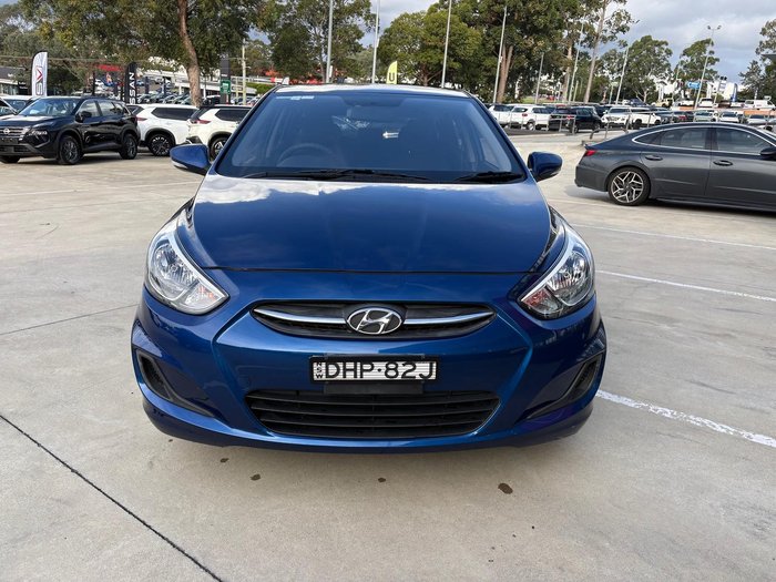 2016 Hyundai Accent Active
