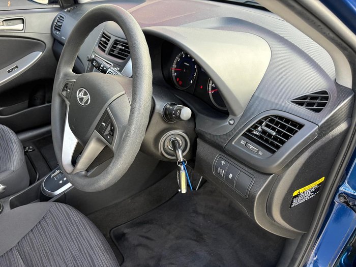 2016 Hyundai Accent Active