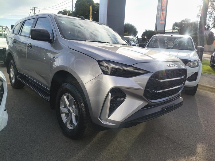 2026 Isuzu MU-X