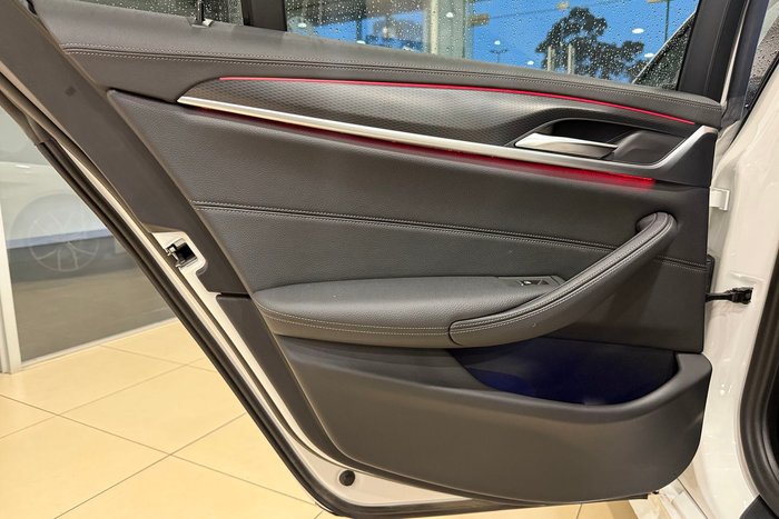 2023 BMW 5 Series 530d M Sport