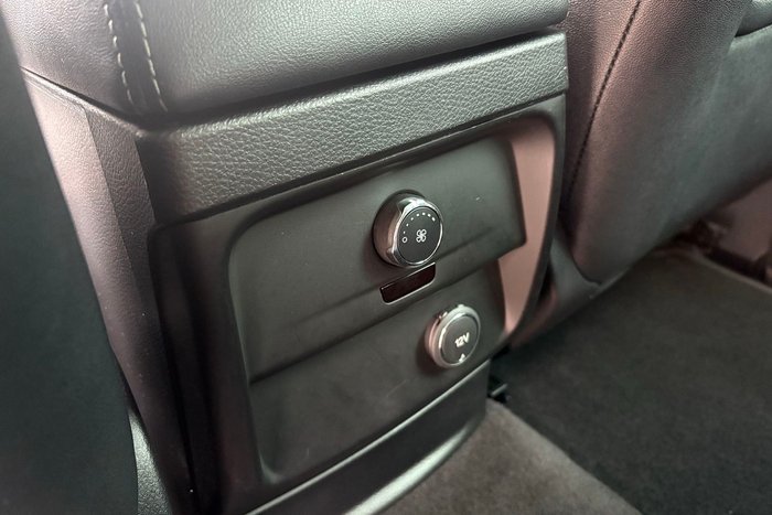 2021 Ford Everest Trend