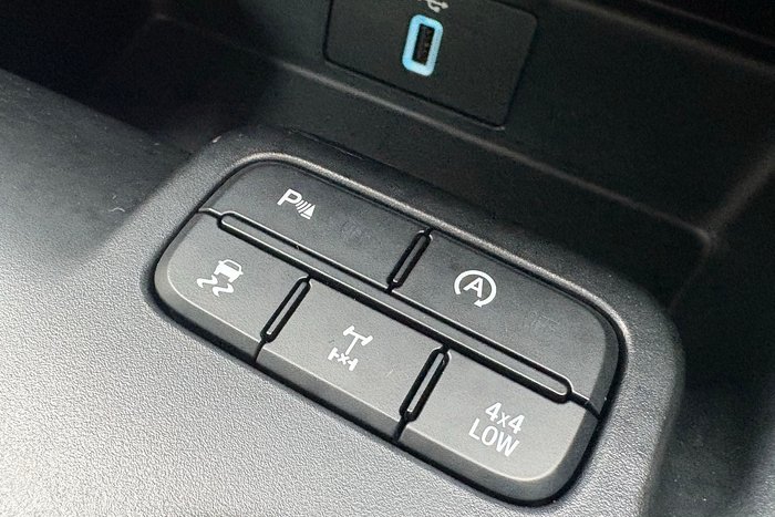 2021 Ford Everest Trend