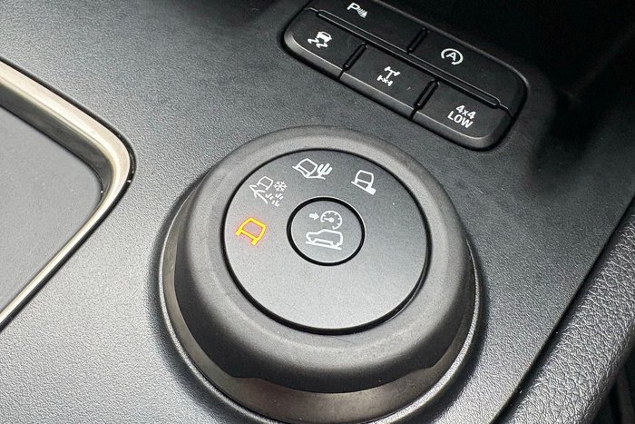 2021 Ford Everest Trend