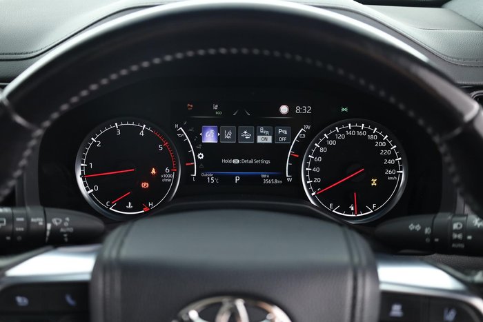 2022 Toyota Landcruiser VX