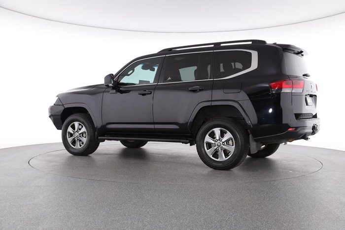 2022 Toyota Landcruiser VX