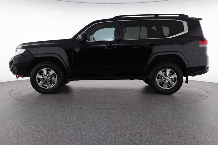 2022 Toyota Landcruiser VX