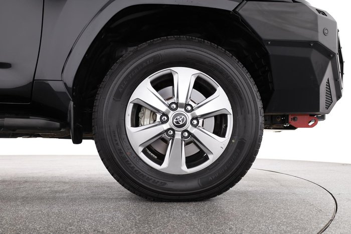 2022 Toyota Landcruiser VX