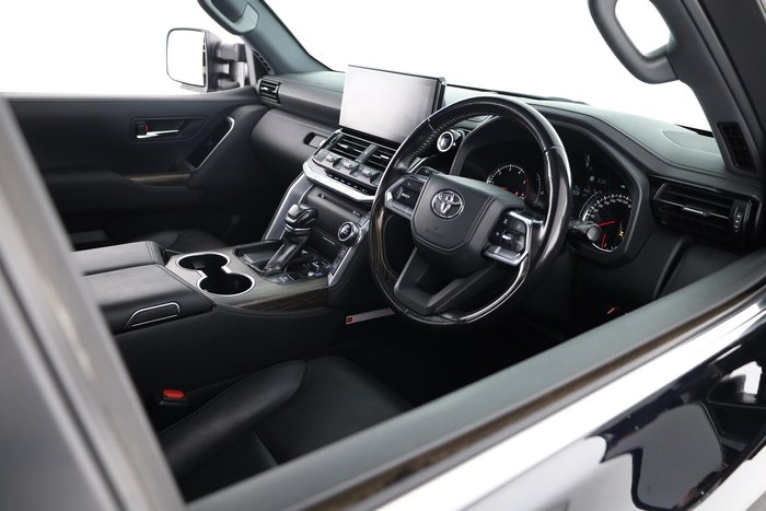 2022 Toyota Landcruiser VX
