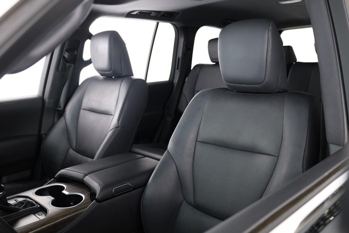 2022 Toyota Landcruiser VX