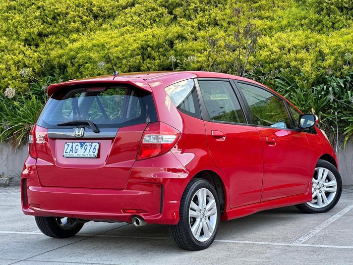 2012 Honda Jazz Vibe-S GE MY12 Milano Red