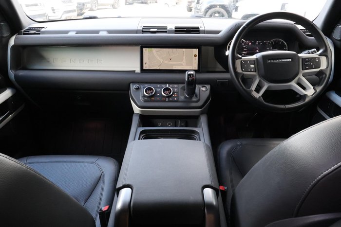 2023 Land Rover Defender 110 D300 SE