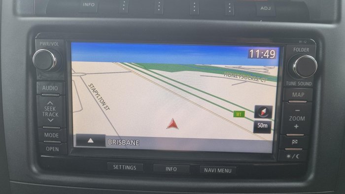 2014 Mitsubishi Pajero VR-X