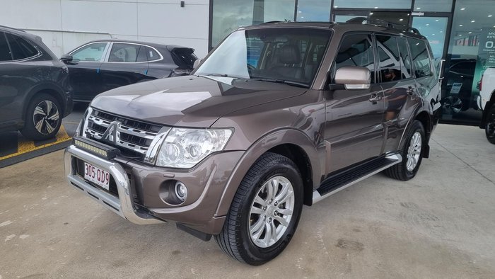 2014 Mitsubishi Pajero