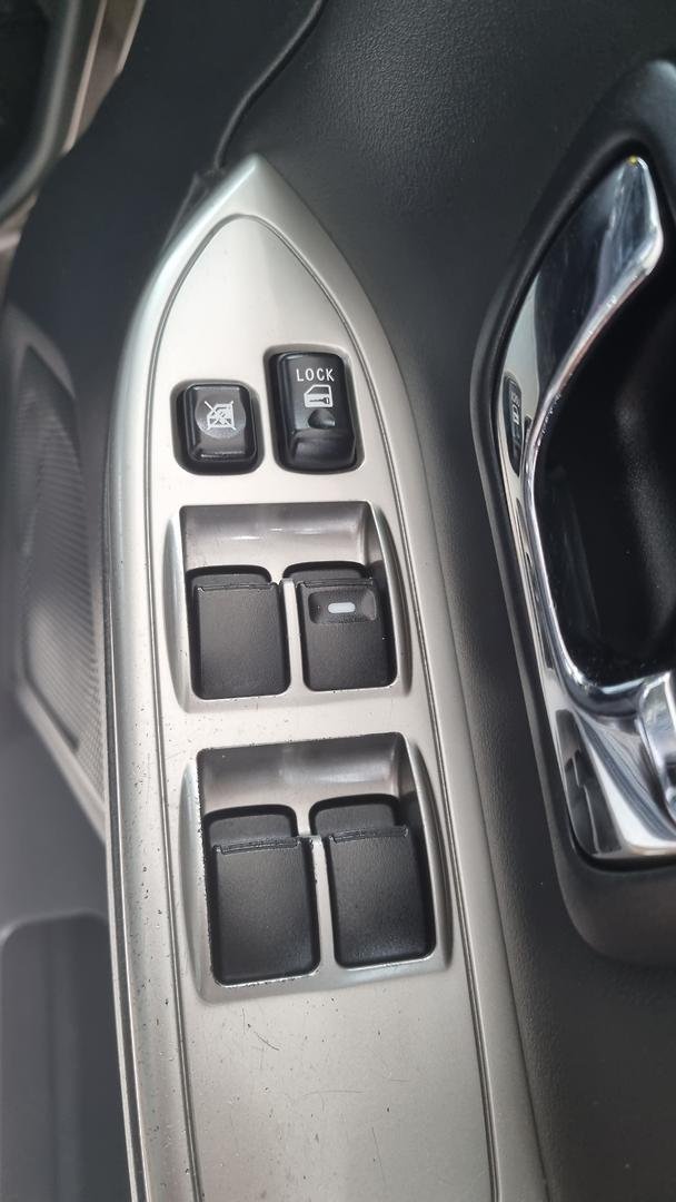 2014 Mitsubishi Pajero VR-X